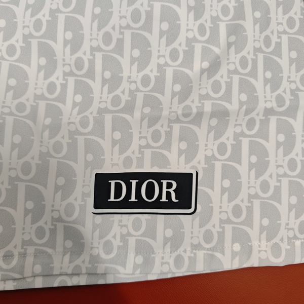 ブランドハーフパンツ角部分ディテール